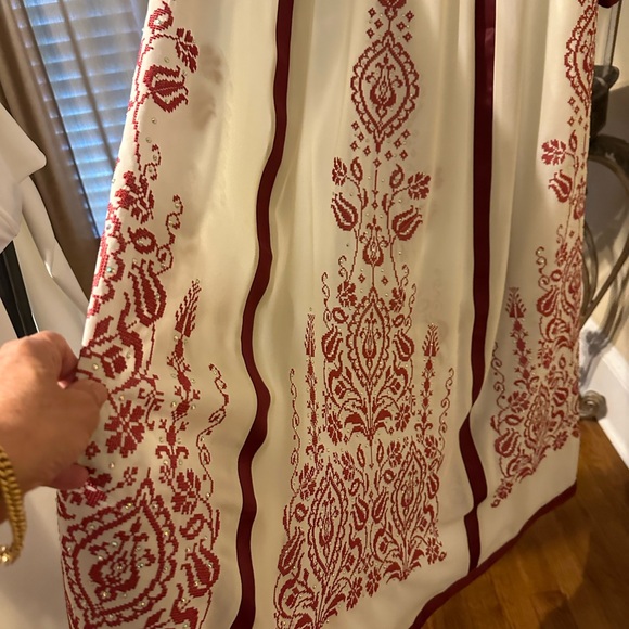 New without tag  3  peice  thobe  size   M/L ( only 1 left 🌺🎁 - Picture 9 of 12